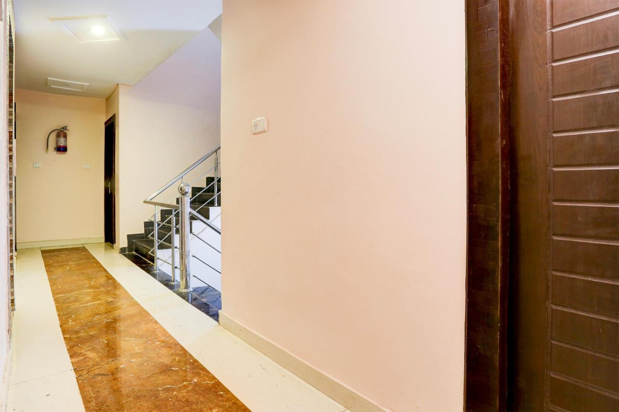 Super Hotel O Indira Enclave Haridwar Raiwala Exterior photo